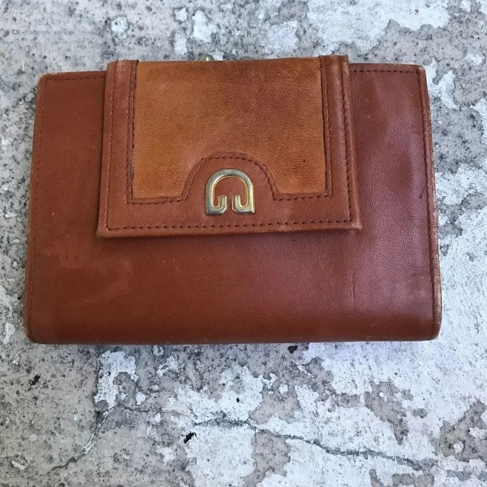 Vintage Buxton wallet